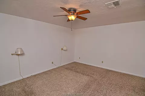 2150 Kazmeier, Bryan, TX 77802 photo 8