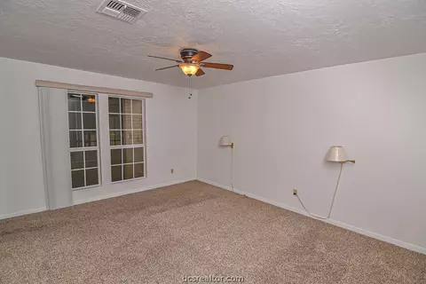2150 Kazmeier, Bryan, TX 77802 photo 10