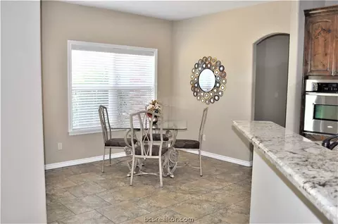 5701 Easterling Dr, Bryan, TX 77808 photo 12