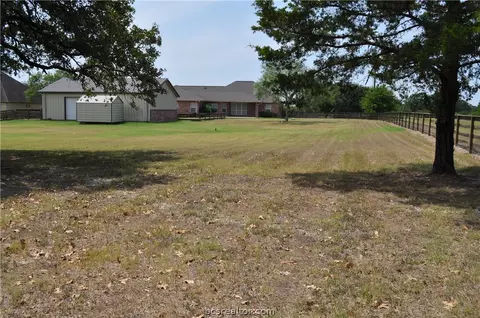 5701 Easterling Dr, Bryan, TX 77808 photo 25