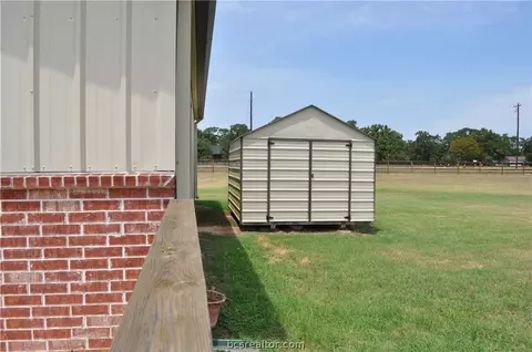 5701 Easterling Dr, Bryan, TX 77808 photo 24
