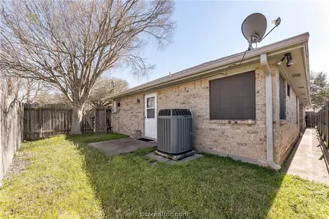 2923 Braeburn St, Bryan, TX 77802 photo 22