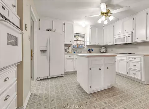 2923 Braeburn St, Bryan, TX 77802 photo 10
