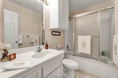 2923 Braeburn St, Bryan, TX 77802 photo 19