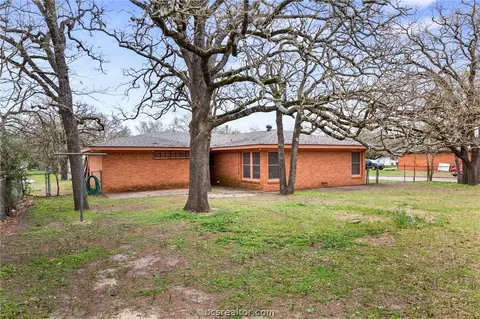 4208 Milam St, Bryan, TX 77801 photo 28