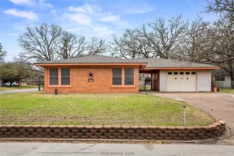4208 Milam St, Bryan, TX 77801 photo 1