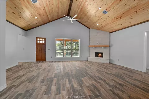 10303 Cobb Rd, Bryan, TX 77808 photo 7