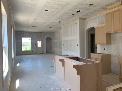 2121 Mountain Wind Loop, Bryan, TX 77807 photo 3
