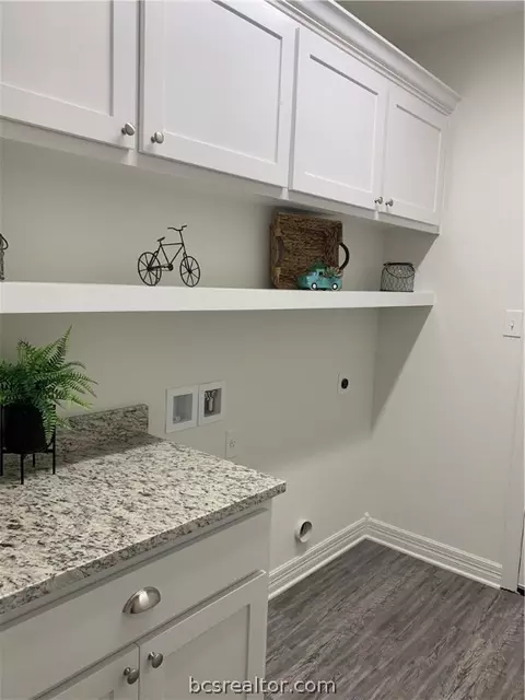 2121 Mountain Wind Loop, Bryan, TX 77807 photo 12
