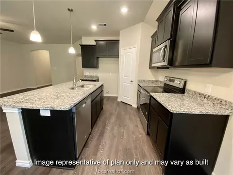 1971 Cartwright St, Bryan, TX 77807 photo 7