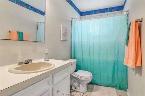 2408 Mchaney Dr, Bryan, TX 77803 photo 16