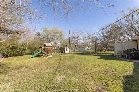 2408 Mchaney Dr, Bryan, TX 77803 photo 20