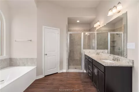 3025 Wolfpack Loop, Bryan, TX 77808 photo 9