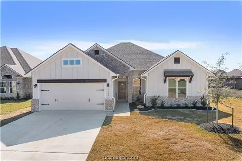 3025 Wolfpack Loop, Bryan, TX 77808 photo 1