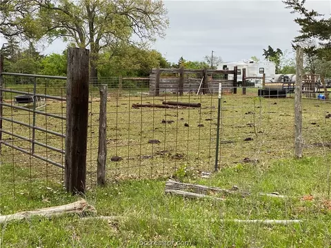 14547 Batson Loop, Normangee, TX 77871 photo 10