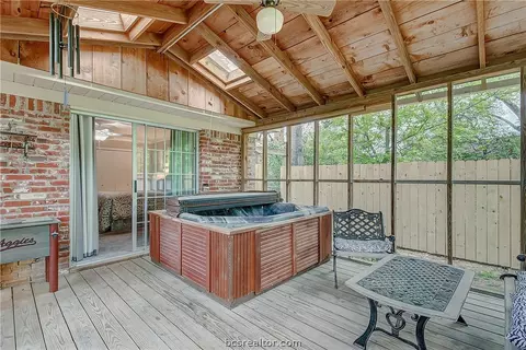 3513 Parkway Ter, Bryan, TX 77802 photo 17