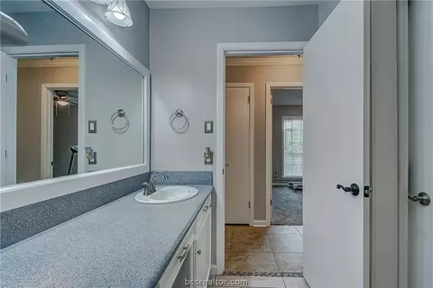 3513 Parkway Ter, Bryan, TX 77802 photo 13