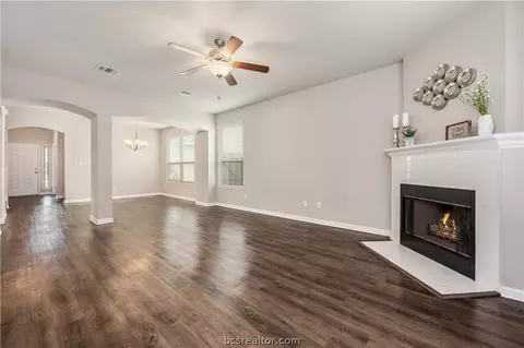 2019 Jester Trl, Bryan, TX 77807 photo 8