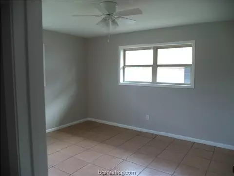 707 Avondale, Bryan, TX 77802 photo 19