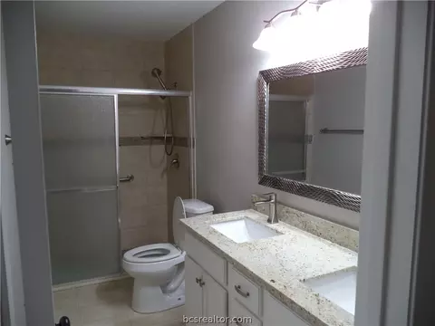 707 Avondale, Bryan, TX 77802 photo 7
