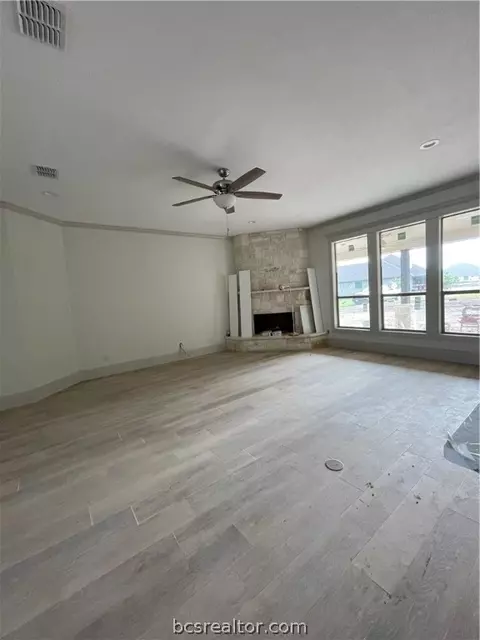 6844 Call Ct, Bryan, TX 77808 photo 9