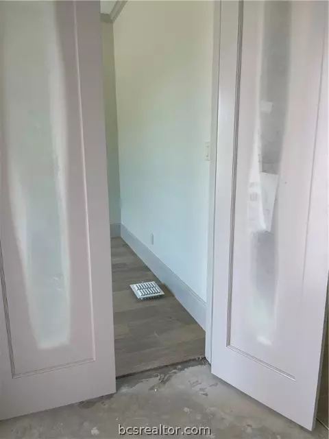 6844 Call Ct, Bryan, TX 77808 photo 5