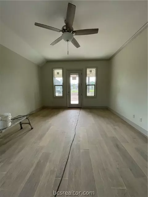 6844 Call Ct, Bryan, TX 77808 photo 13