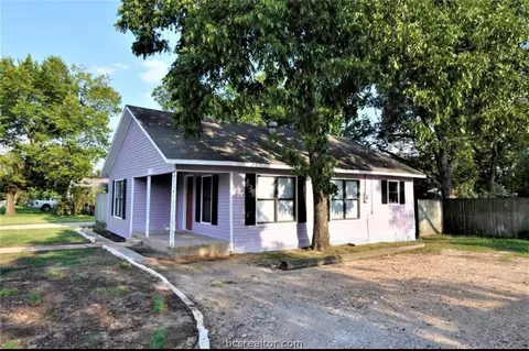 1115 E 23rd St, Bryan, TX 77803 photo 2