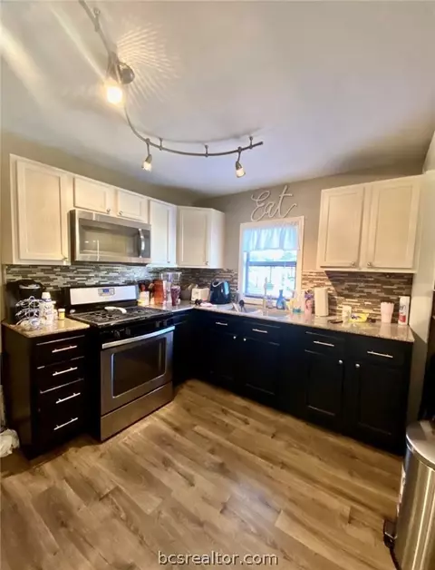1115 E 23rd St, Bryan, TX 77803 photo 9