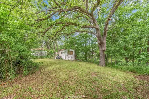 2313 Sandy Ln, Bryan, TX 77801 photo 6