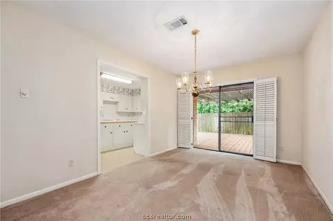 2014 Red River Dr, Bryan, TX 77802 photo 10