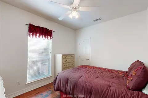 6205 Cromwell Ct, Bryan, TX 77802 photo 17