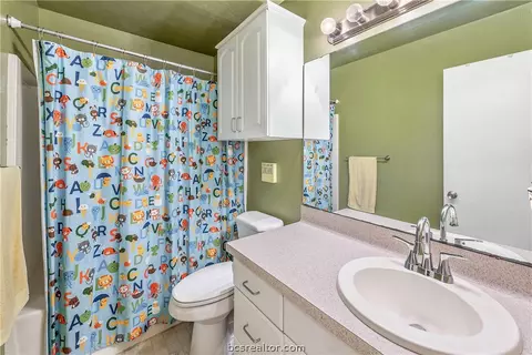 4511 Augusta Dr, Bryan, TX 77803 photo 13