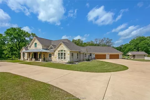 9475 Weedon Loop, Bryan, TX 77808 photo 5