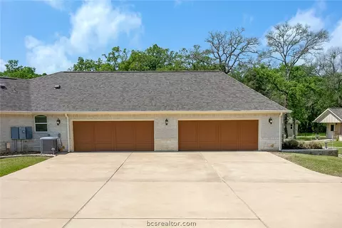 9475 Weedon Loop, Bryan, TX 77808 photo 6