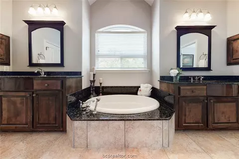 9475 Weedon Loop, Bryan, TX 77808 photo 16