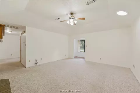 3820 Brockhampton Dr, Bryan, TX 77802 photo 14