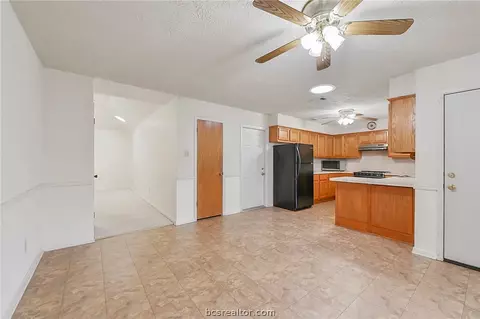 3820 Brockhampton Dr, Bryan, TX 77802 photo 13