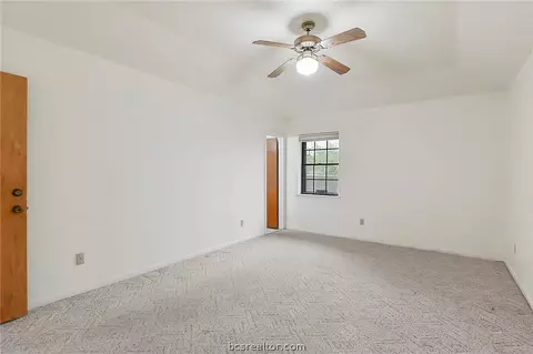 3820 Brockhampton Dr, Bryan, TX 77802 photo 6