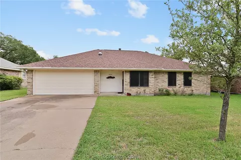 3820 Brockhampton Dr, Bryan, TX 77802 photo 1