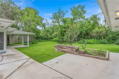 410 Brookside Dr E, Bryan, TX 77801 photo 36