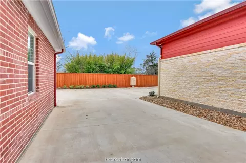 4102 S Texas Ave, Bryan, TX 77802 photo 22