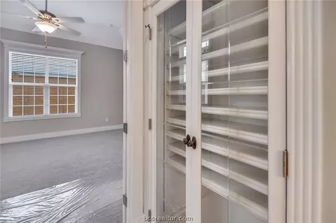 4102 S Texas Ave, Bryan, TX 77802 photo 9