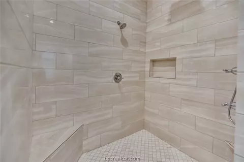 4102 S Texas Ave, Bryan, TX 77802 photo 8
