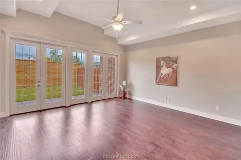 4102 S Texas Ave, Bryan, TX 77802 photo 18