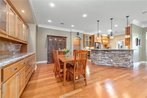2109 Nicole Ct, Bryan, TX 77802 photo 10