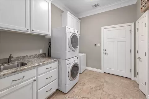 2109 Nicole Ct, Bryan, TX 77802 photo 15