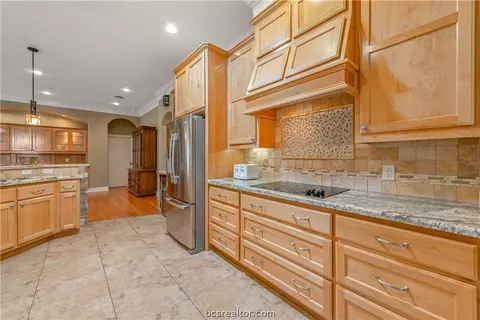 2109 Nicole Ct, Bryan, TX 77802 photo 13