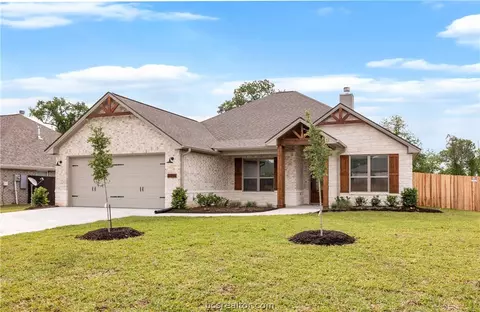 2907 Gentle Wind Ct, Bryan, TX 77808 photo 1
