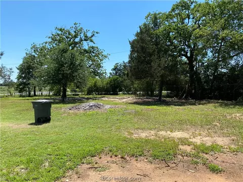 4400 Sandy Point Rd, Bryan, TX 77807 photo 6